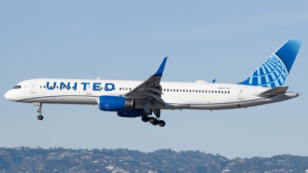United Airlines Boeing