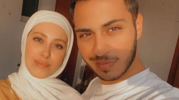 الوليد مقداد وزوجته