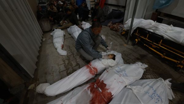 الاحتلال يرتكب ثلاث مجازر بحق العائلات في غزة