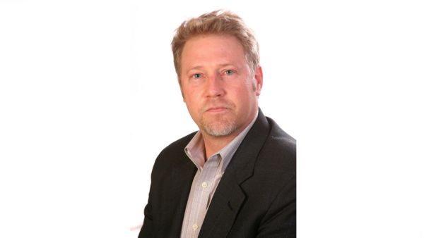 Matt Cain. Gartner Says Everyday AI and Digital Employee Experience Are Two Years Away from Mainstream Adoption