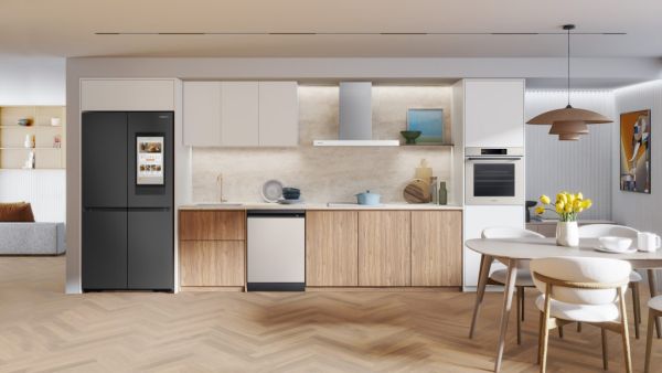 Adding to the upgraded Bixby, which now understands more complex commands, Samsung also presents Generative Wallpaper feature, giving users another creative option to customize their Family Hub™ screens. Samsung Elevates AI Home Life with Upgraded Voice Control over Bespoke AI Appliances