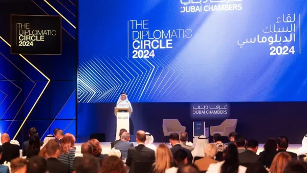 غرف دبي تستعرض فرص وآفاق تعزيز الشراكات العالمية خلال "لقاء السلك الدبلوماسي"