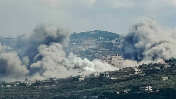  لبنان تلقى نحو 80 ألف محاولة اتصال يشتبه أنها إسرائيلية تطلب من المواطنين الإخلاء