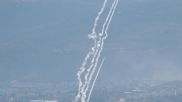  أكثر من 9300 مقذوف أطلقها حزب الله على إسرائيل حتى 25 سبتمبر 2024.