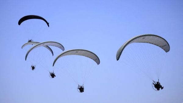 Hamas Paragliders
