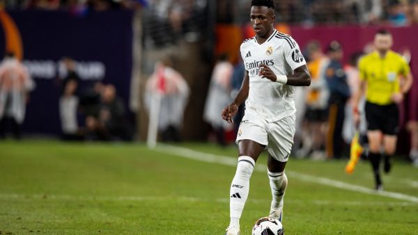 السعودية تجتمع بمعسكر نجم ريال مدريد لبحث عرض ضخم بقيمة مليار يورو
