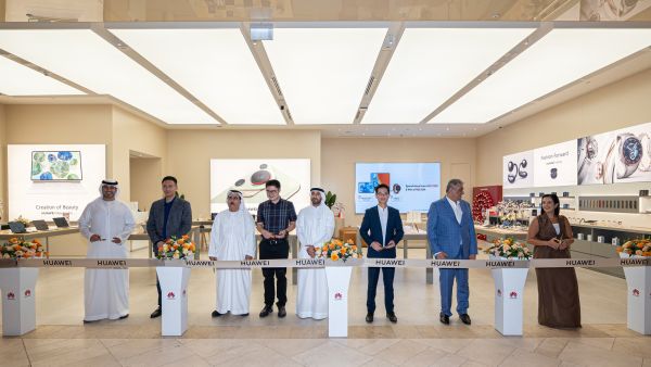 During the event. Huawei Opens new Experience Stores including Yas Mall Abu Dhabi with Exclusive Offers