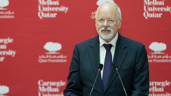 مايكل تريك، عميد جامعة كارنيجي ميلون في قطر جامعة كارنيجي ميلون في قطر تكرم 144 طالبًا لتميزهم الأكاديمي
