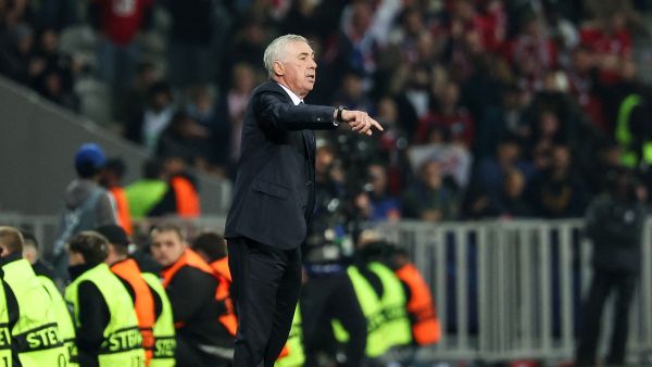 Real Madrid's Italian coach Carlo Ancelotti shouts instructions to his players from the touchline during the UEFA Champions League football match between Lille LOSC and Real Madrid at the Pierre Mauroy Stadium in Villeneuve-d'Ascq, northern France, on October 2, 2024. (Photo by FRANCK FIFE / AFP)