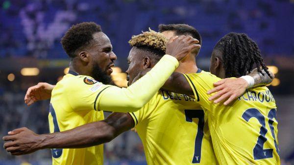 Lazio's Nigerian midfielder #07 Fisayo Dele-Bashiru (2L) celebrates scoring his team's second goal with team mates during the UEFA Europa League football match between FC Dynamo Kiev and Lazio in Hamburg, northern Germany on September 25, 2024. (Photo by AXEL HEIMKEN / AFP)