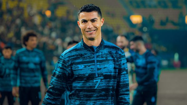 Cristiano Ronaldo hiring at Pestana CR7, salaries from $2,500