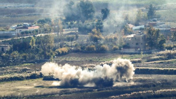 Israel attacks Hezbollah facilities close to the Lebanon-Syria border