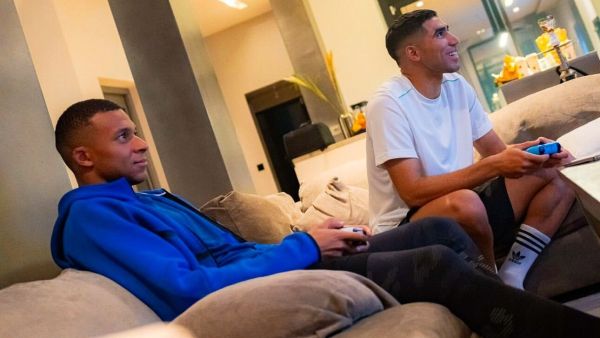 Controversial 'Hookah' photo of Mbappé and Hakimi sparks Madrid fans' reactions