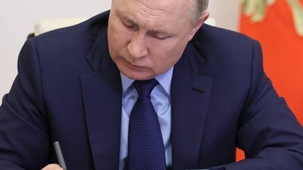 Putin expands Russia’s nuclear threat amid escalating tensions with the U.S. 