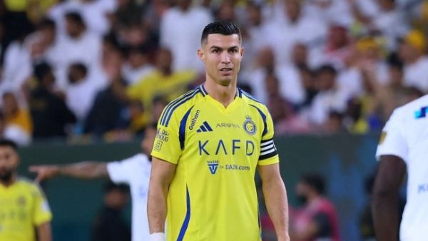 Nassr's Portuguese forward #07 Cristiano Ronaldo during the Saudi Pro League football match between Al-Nassr and Al-Hilal at Al-Awwal Park in Riyadh on November 1, 2024. (Photo by Fayez NURELDINE / AFP)