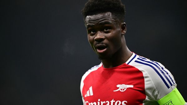 Arsenal's English midfielder #07 Bukayo Saka looks on during the UEFA Champions League football match between Inter Milan and Arsenal at the San Siro stadium in Milan on November 6, 2024. (Photo by Marco BERTORELLO / AFP)