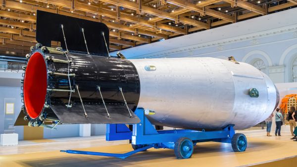 Nuclear Bomb 