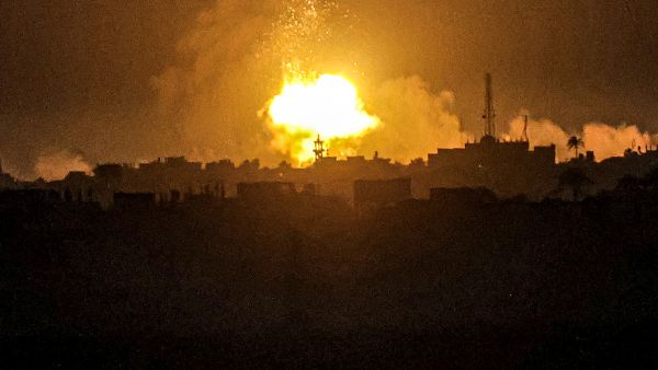 explosions in gaza