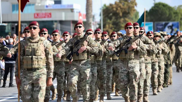 Turkish soldiers 