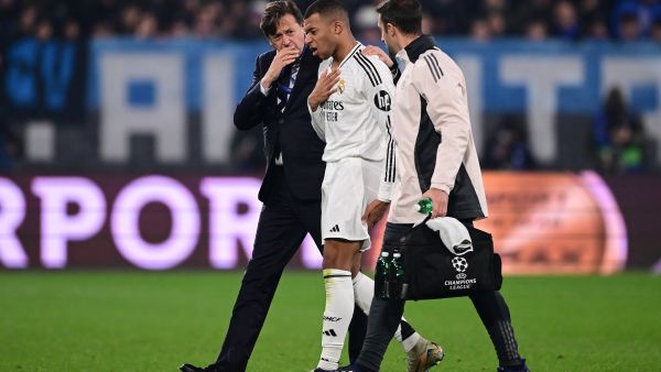 أنشيلوتي يقدم تحديثًا إيجابيًا عن نجم ريال مدريد المصاب مبابي
