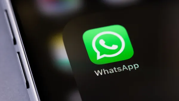 WhatsApp 