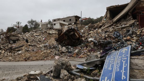 Israeli airstrikes violate ceasefire, kill three civilians in southern Lebanon