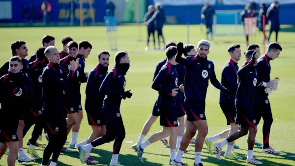 Barcelona Bets on Olmo and Pau Victor in Saudi Arabia
