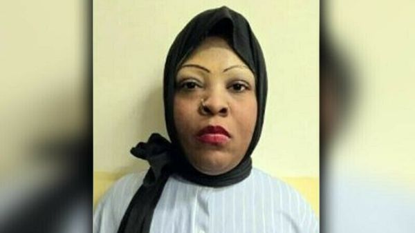 American woman Onija Robinson. (X) American woman