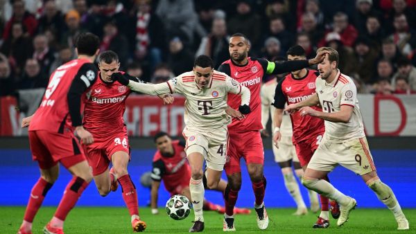 Bayer Leverkusen vs Bayern Munich in the 2024-25 UEFA Champions League 