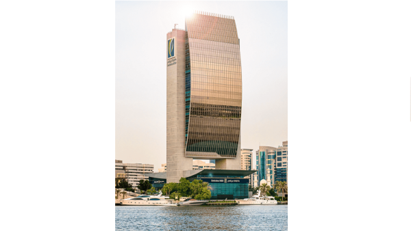 بنك الإمارات دبي الوطني وفيزا يطلقان تطبيق Visa Commercial Pay-Mobile في دولة الإمارات العربية المتحدة بنك الإمارات دبي الوطني وفيزا يطلقان تطبيق Visa Commercial Pay-Mobile في دولة الإمارات العربية المتحدة
