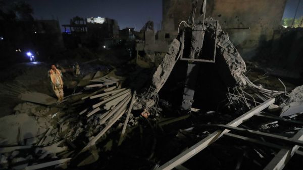 Renewed U.S. airstrikes pound Kamaran island and Al-Bayda