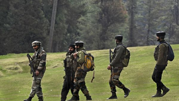 India stalls Indus waters treaty with Pakistan, expels Pakistani Military Attachés 