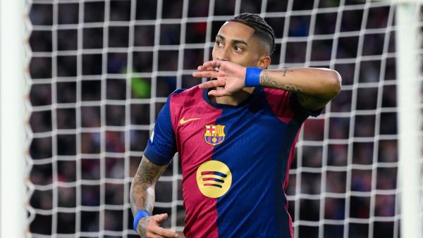 Raphinha vs. Argentina Stars: A Heated Rivalry Rekindled in Copa Semi-Final