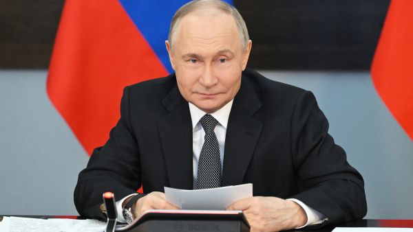 Easter Truce: Putin calls for pause as Russia reclaims Kursk