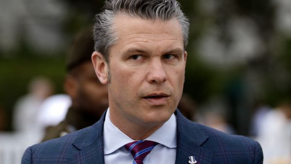  Pete Hegseth