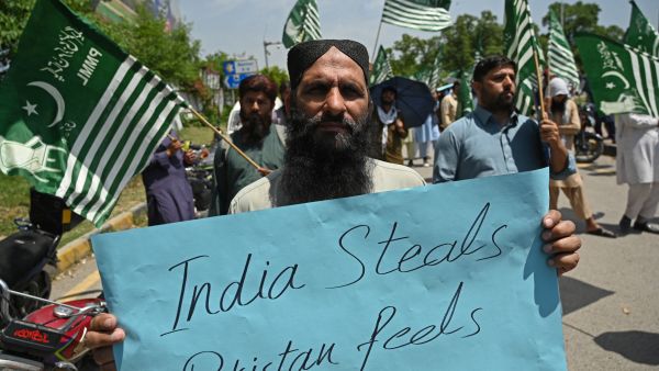 Pakistan 