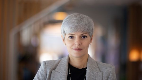 Salima Gutieva Visa VP and Country Manager for UAE Emirates NBD becomes the first bank in the UAE to launch Visa+ Simplifying International Money Transfers