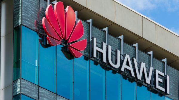 Huawei plans mass shipments of its AI chips to China