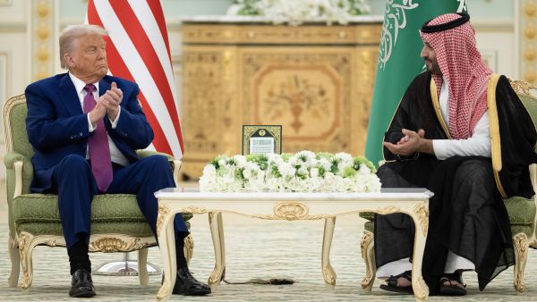 World’s top 3 arms deals, US-Saudi tops the list at $142B