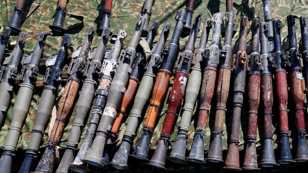 Israel Backs Palestinian Militia in Gaza, Supplies It with Weapons