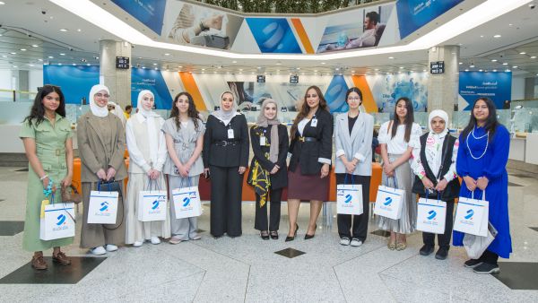 Burgan Bank Organizes Field Visit for ‘Academy X’ Students at its Headquarters in Collaboration with CODED Academy