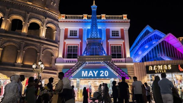 Global Village opens Retail Shops and Guest Services categories for Season 30