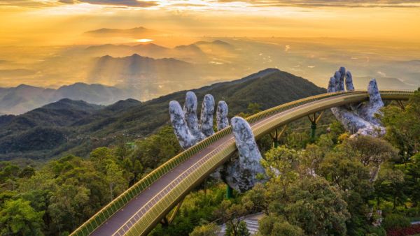 Emirates reveals top 2025 summer getaways according to search data