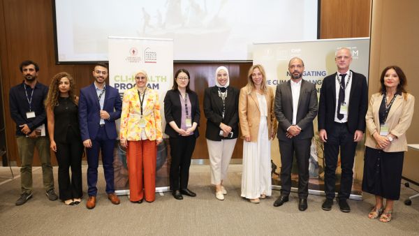 معهد الصحة العالمية في الجامعة الأميركية في بيروت والمكتب الإقليمي للمنظمة الدولية للهجرة يعزّزان الجهود المشتركة بشأن الترابط ما بين المناخ والصحة والهجرة في المنطقة