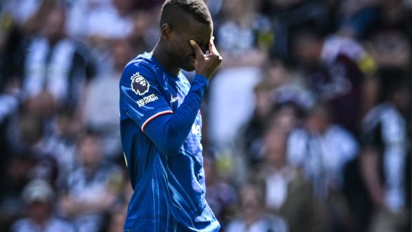 تشيلسي يستدعي نيكولاس جاكسون، وانتقال بايرن يلغى