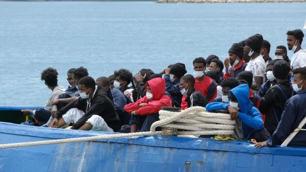 Migrants boat