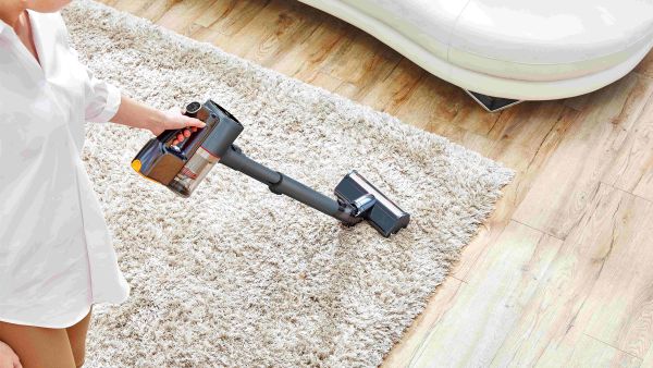 Smart Cleaning for Smart Families: How LG Vacuums Help Gulf Parents Prepare for Back-to-School Season While Saving on Energy Bills