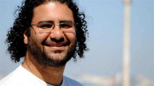 السيسي يوجّه بدراسة طلب للعفو عن علاء عبد الفتاح وآخرون