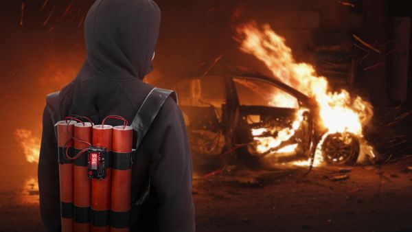 Suicide car bomb targets Libyan brigade 444 base in Bani Walid