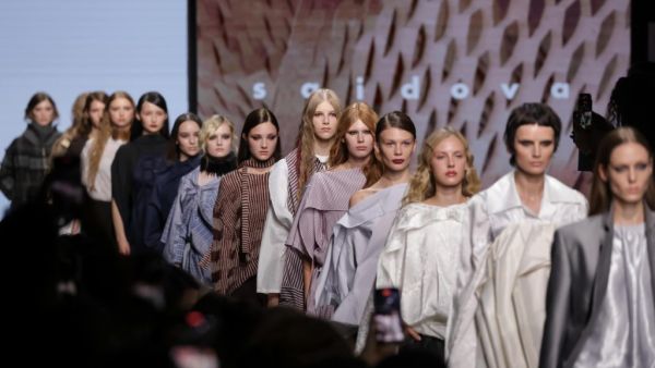 Moscow Boosts Middle Eastern Modest Style